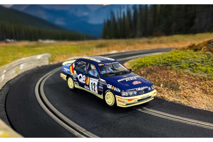 Autíčko Rally SCALEXTRIC C4607 - Ford Sierra Sapphire Cosworth - 1991 Monte Carlo Rally - Francois Delecour (1:32)