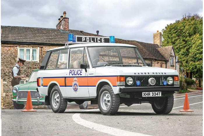 Model Kit auto 93661 - Range Rover Police (1:24)