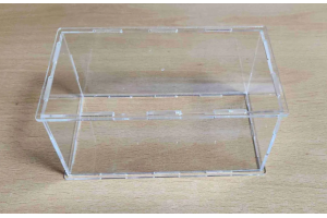 Plexibox with transparent base (150x80x70) - 02050