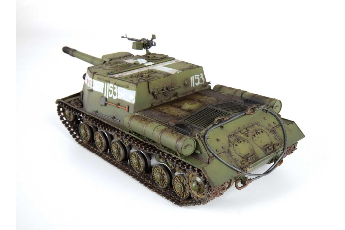 Model Kit military 3721 -  Soviet Self-propelled Gun ISU-152 (1:35)