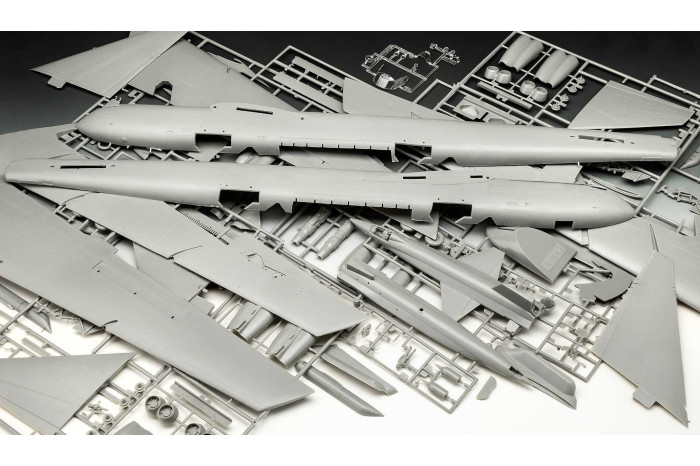 Plastic ModelKit letadlo 03793 - B-52D Stratofortress "Platinum Edition" (1:72)