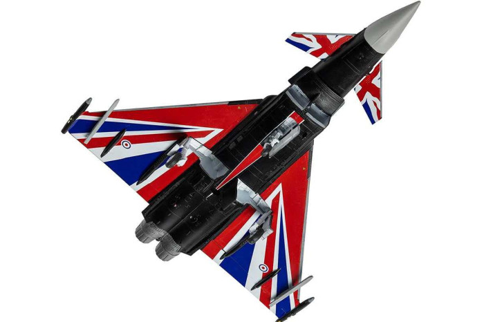 Classic Kit letadla A40003 - Eurofighter Typhoon FGR.4 (Blackjack) + Shorts Tucano T.1 (Twin Pack) (1:72)
