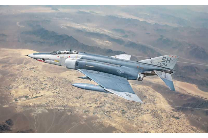 Model Kit letadlo 1477 - RF-4 C/E Phantom II (1:72)