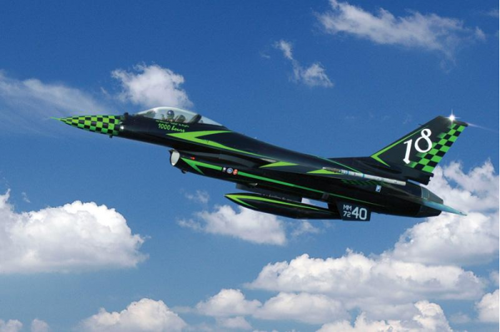 Model Kit letadlo 1337 - F-16 ADF/AM "Special colors" (1:72)