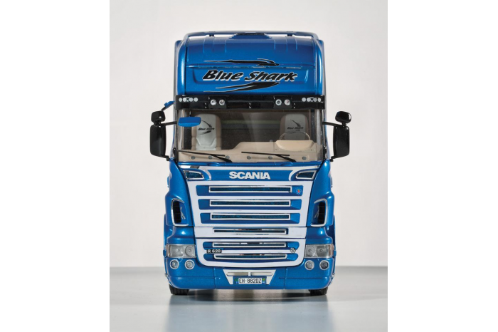 Model Kit truck 3873 - SCANIA R620 "BLUE SHARK" (1:24)