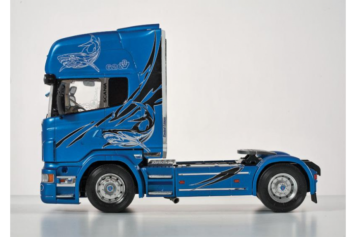 イタレリ　1/24 スカニア　R620 ブルーシャーク　Blue Skark ITALERI - Scania R620 
