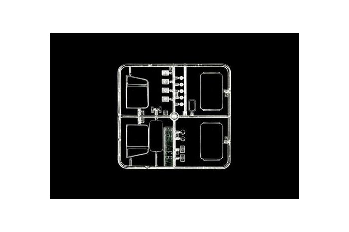 Model Kit truck 3859 - Freightliner FLC (1:24)