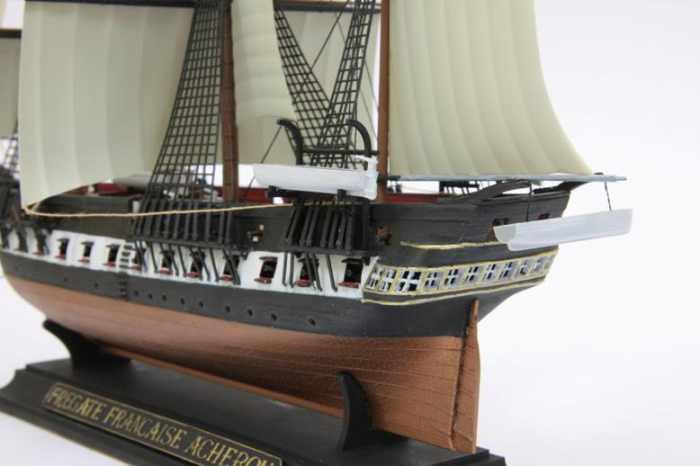 Model Kit loď 9034 - French Frigate "Acheron" (1:200)