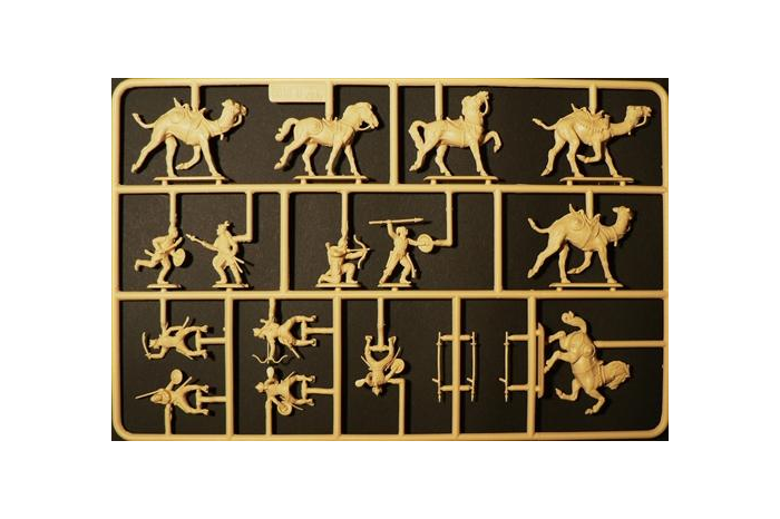 Model Kit figurky 6010 - SARACENS WARRIOS (XIth CENTURY) (1:72)