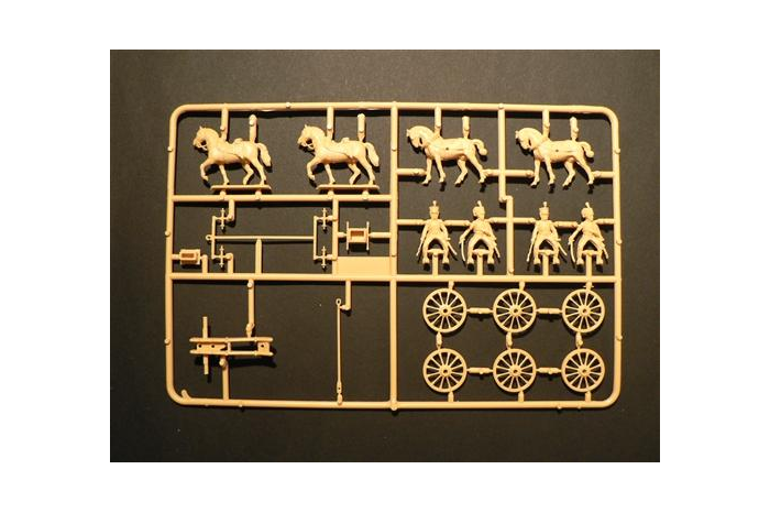 Model Kit figurky 6018 - FRENCH ARTILLERY (NAP.WARS) (1:72)