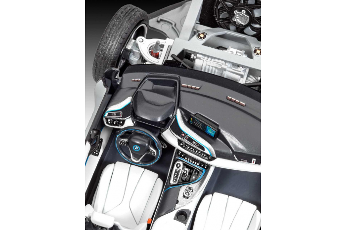 Plastic ModelKit auto 07008 - BMW i8 (1:24)