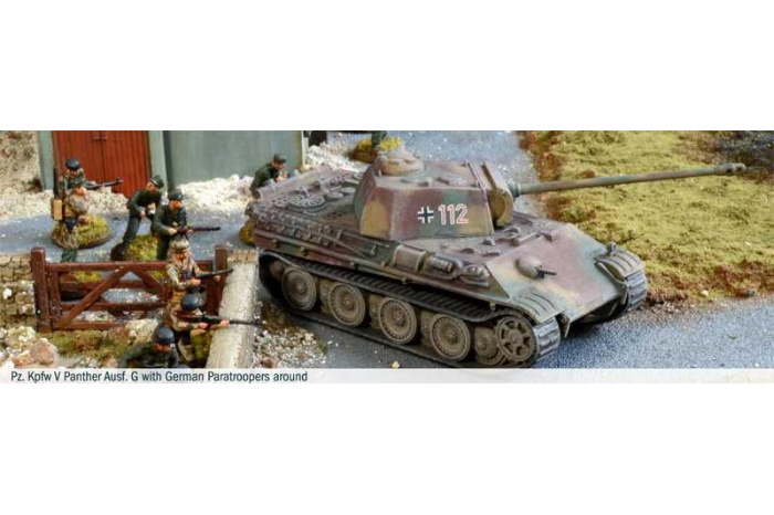 Model Kit diorama 6116 - OPERATION COBRA 1944 (1:72)