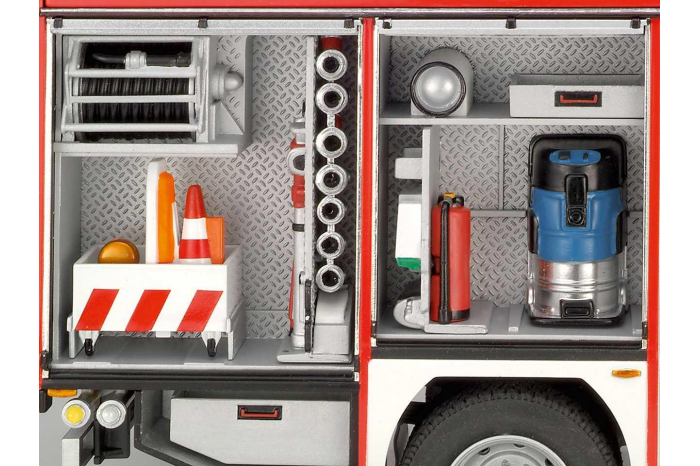 Plastic ModelKit auto 07452 - Schlingmann HLF 20 (MAN TGM Euro 6) (1:24)