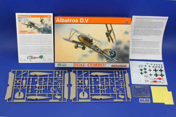 Albatros D. V DUAL COMBO 1:72 - 7021