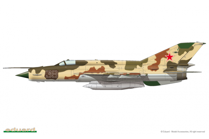 MiG-21R 1:48 - 8238