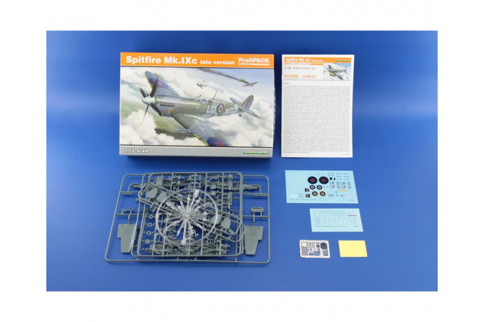 Spitfire Mk. IXc pozdní verze 1:72 - 70121