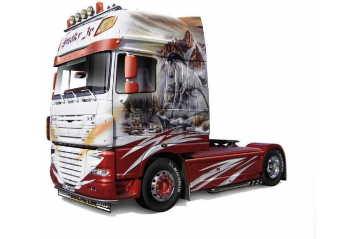 Model Kit truck 3917 - DAF XF-105 (1:24)